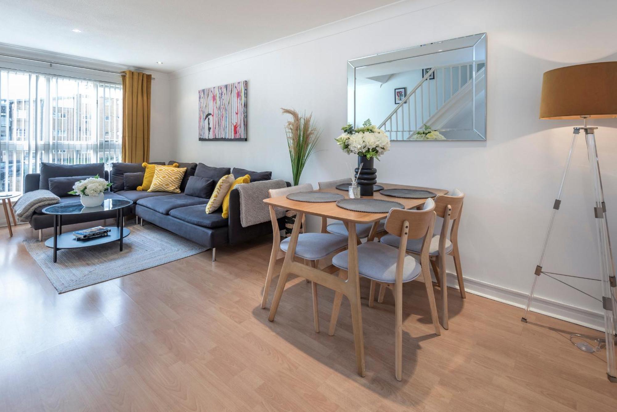 Apartamento 2 Bed Town House With Garden In Hackney, Londres Exterior foto