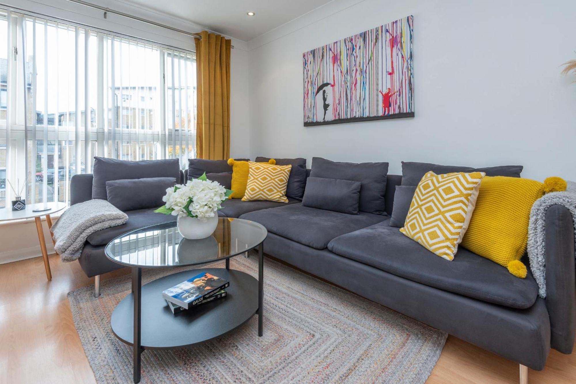 Apartamento 2 Bed Town House With Garden In Hackney, Londres Exterior foto