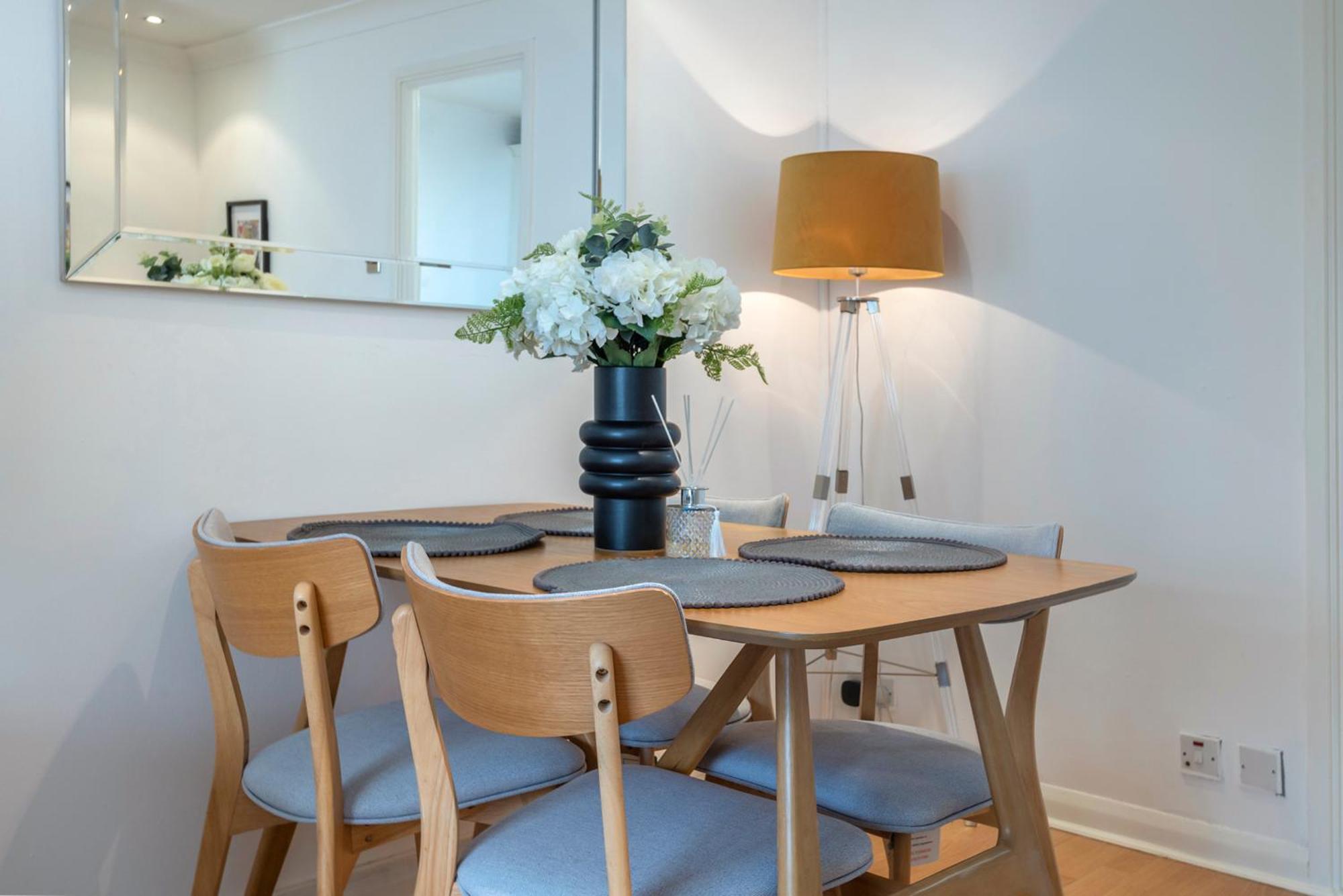Apartamento 2 Bed Town House With Garden In Hackney, Londres Exterior foto