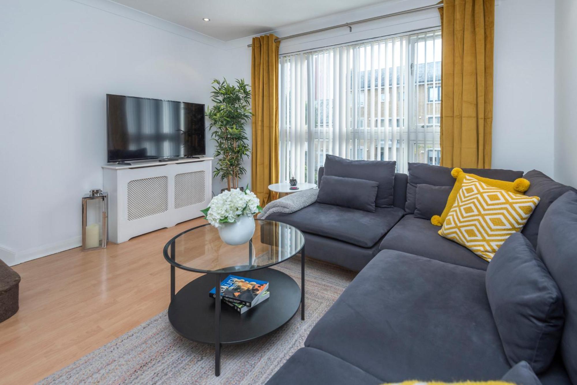 Apartamento 2 Bed Town House With Garden In Hackney, Londres Exterior foto