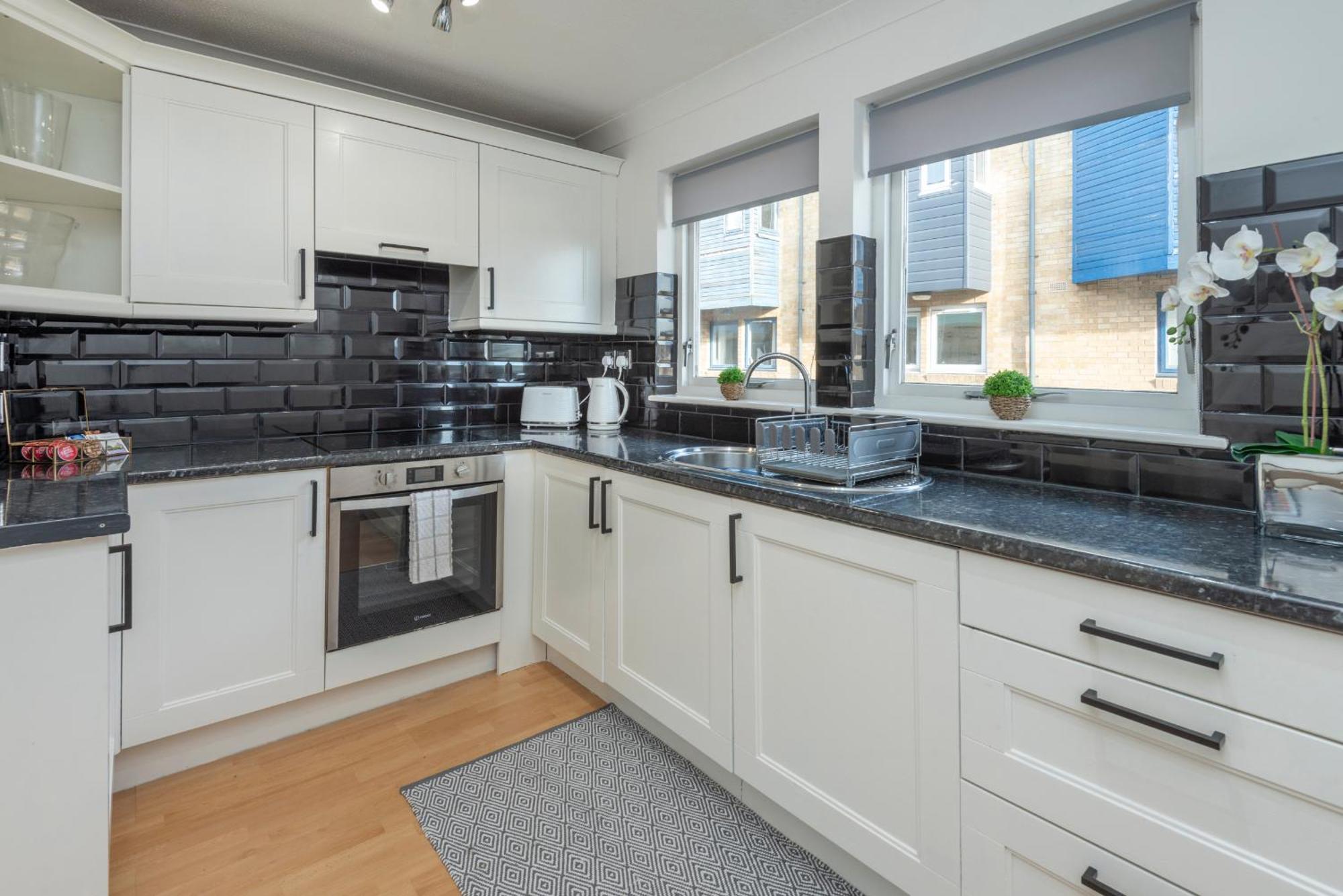 Apartamento 2 Bed Town House With Garden In Hackney, Londres Exterior foto